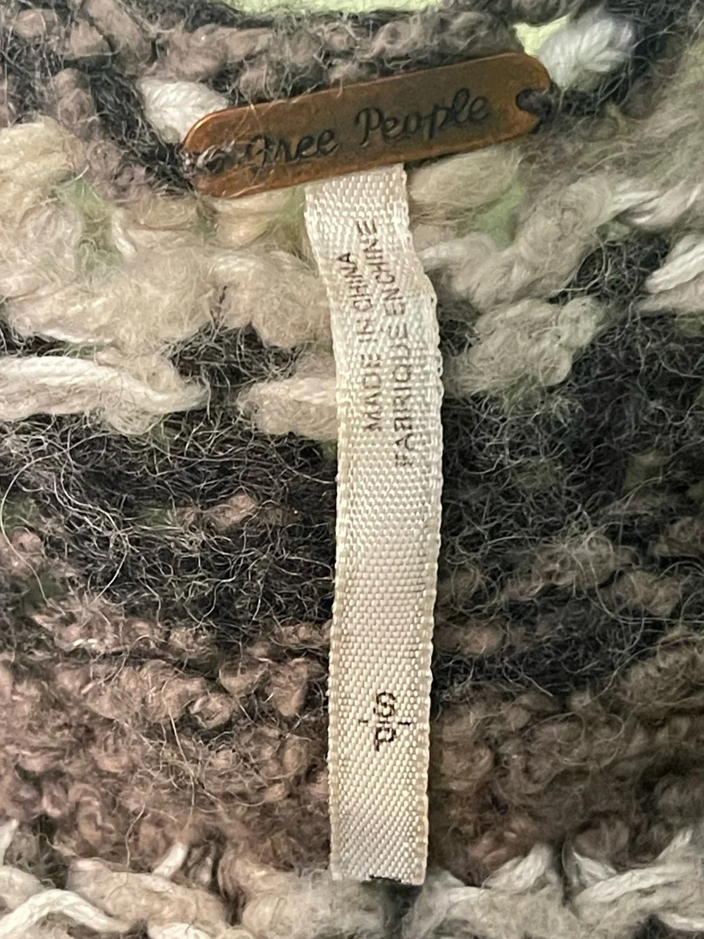 Free People chunky knit striped sweater. Wool/Alpca/Mohair/other blend Size S/P - Picture 8 of 8